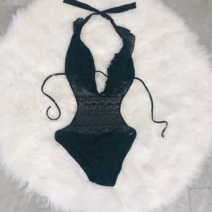 Ralph Lauren Deep-V One Piece💎